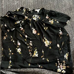 Lauren Conrad Short Sleeve Blouse